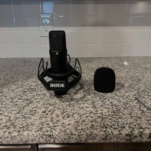 Rode NT1 Condenser Microphone